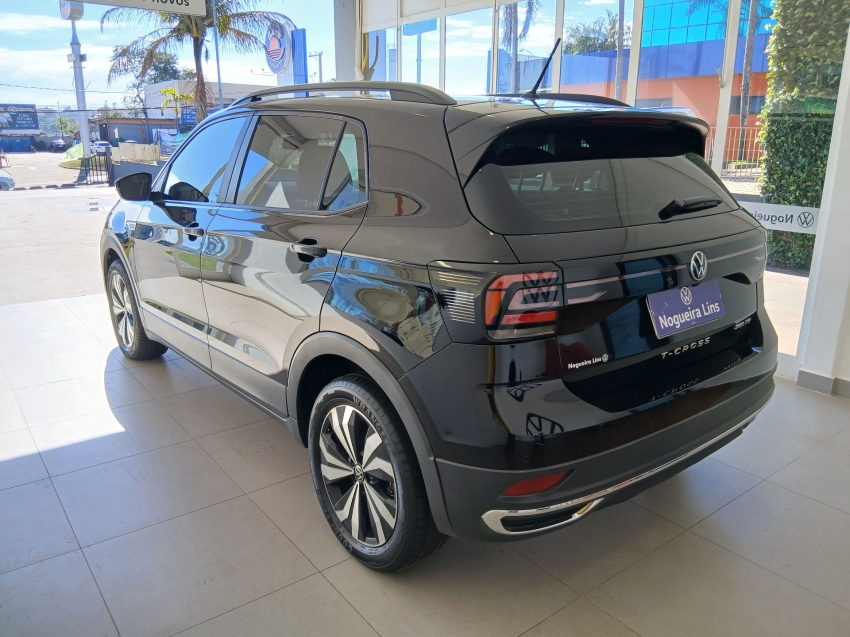 volkswagen t-cross 1.0 200 tsi total flex comfortline automatico 4p 20231