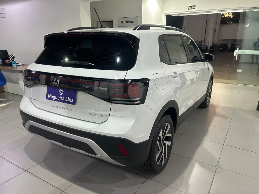volkswagen t-cross 1.0 200 tsi total flex comfortline automatico 4p 20258