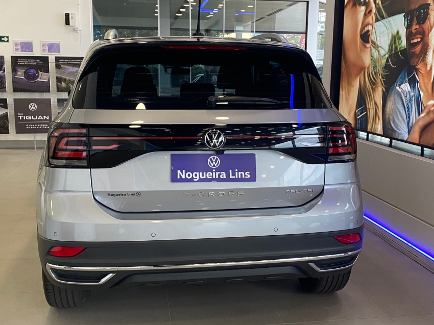 volkswagen t-cross 1.4 250 tsi total flex highline automatico 4p 20245
