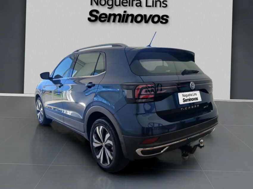 volkswagen t-cross 1.0 200 tsi total flex comfortline automatico 4p 20241