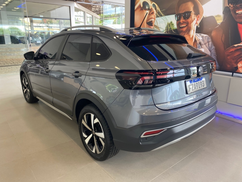 volkswagen nivus 1.0 200 tsi total flex highline automatico 4p 20231