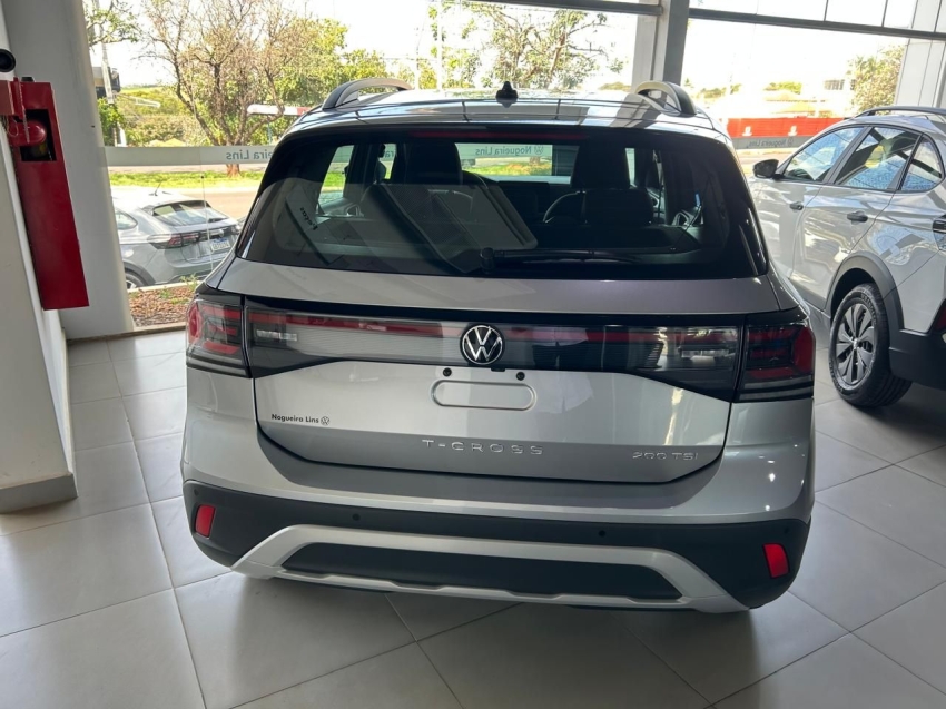 volkswagen t-cross 1.0 200 tsi total flex automatico 4p 20263