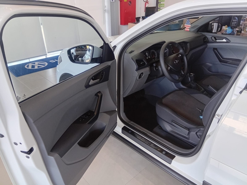 volkswagen t-cross 1.0 200 tsi total flex sense automatico 4p 202014