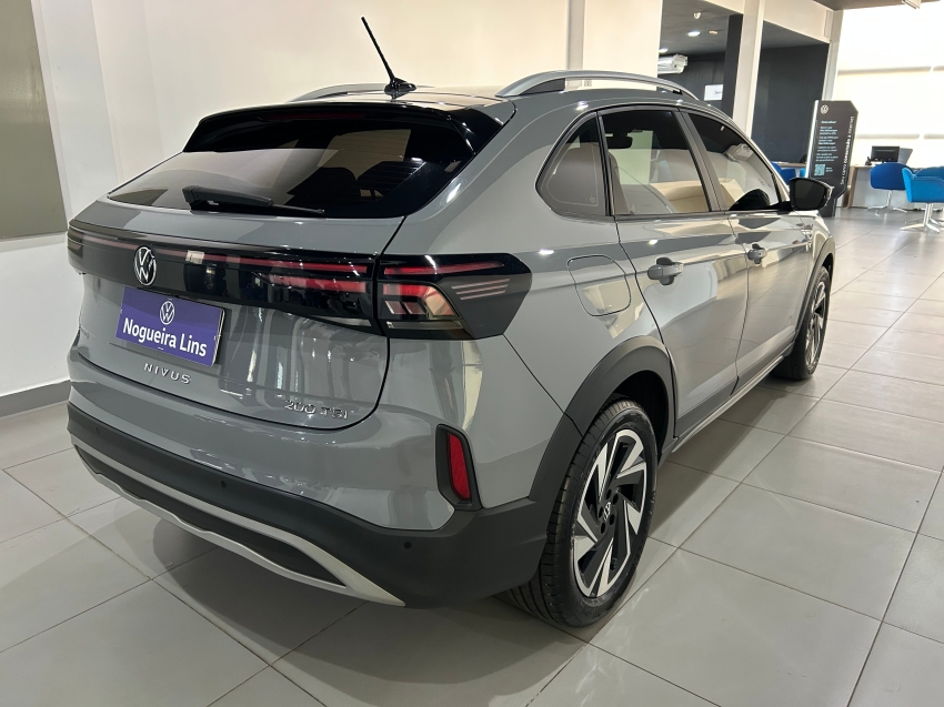 volkswagen nivus 1.0 200 tsi total flex highline automatico 4p 20264