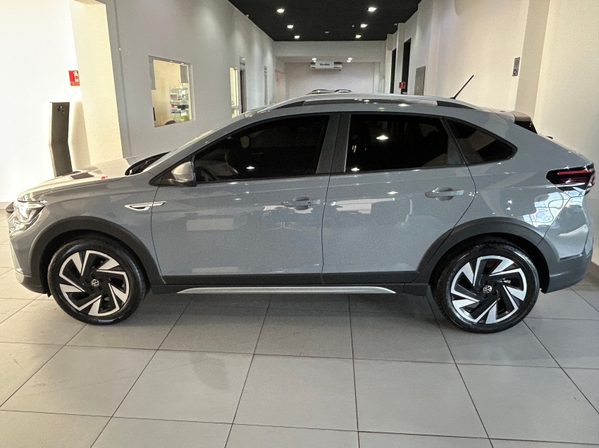 volkswagen nivus 1.0 200 tsi total flex highline automatico 4p 20265