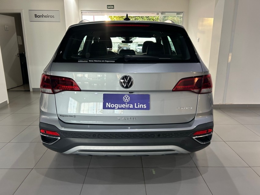 volkswagen taos 1.4 250 tsi total flex highline automatico 4p 20244