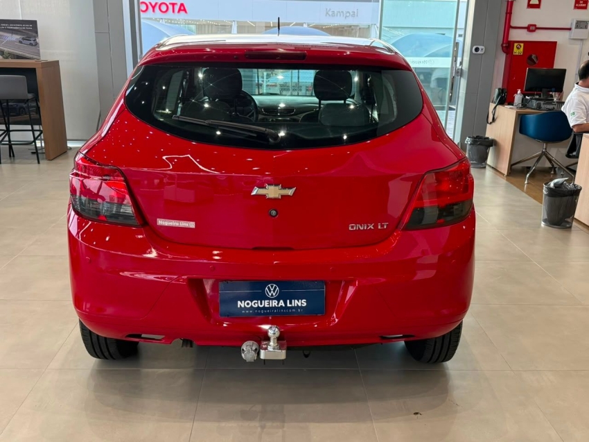 chevrolet onix 1.0 mpfi lt 8v flex 4p manual 5p 201610