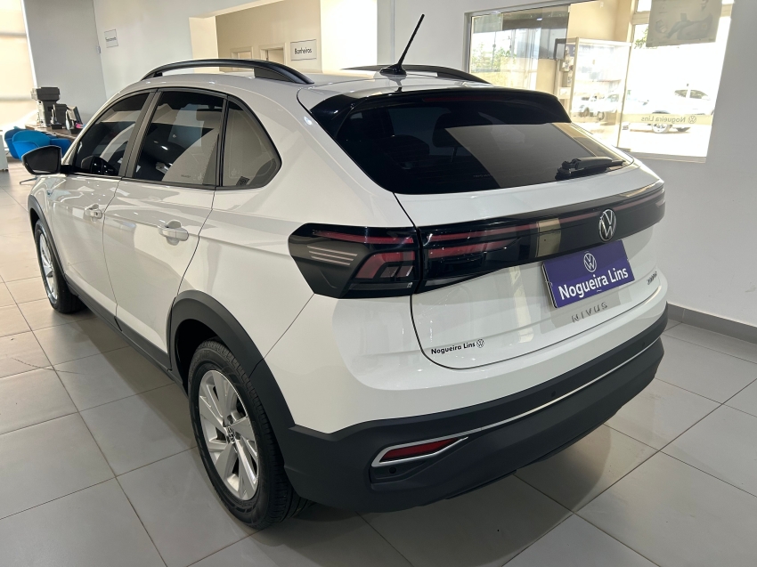 volkswagen nivus 1.0 200 tsi total flex comfortline automatico 4p 20241