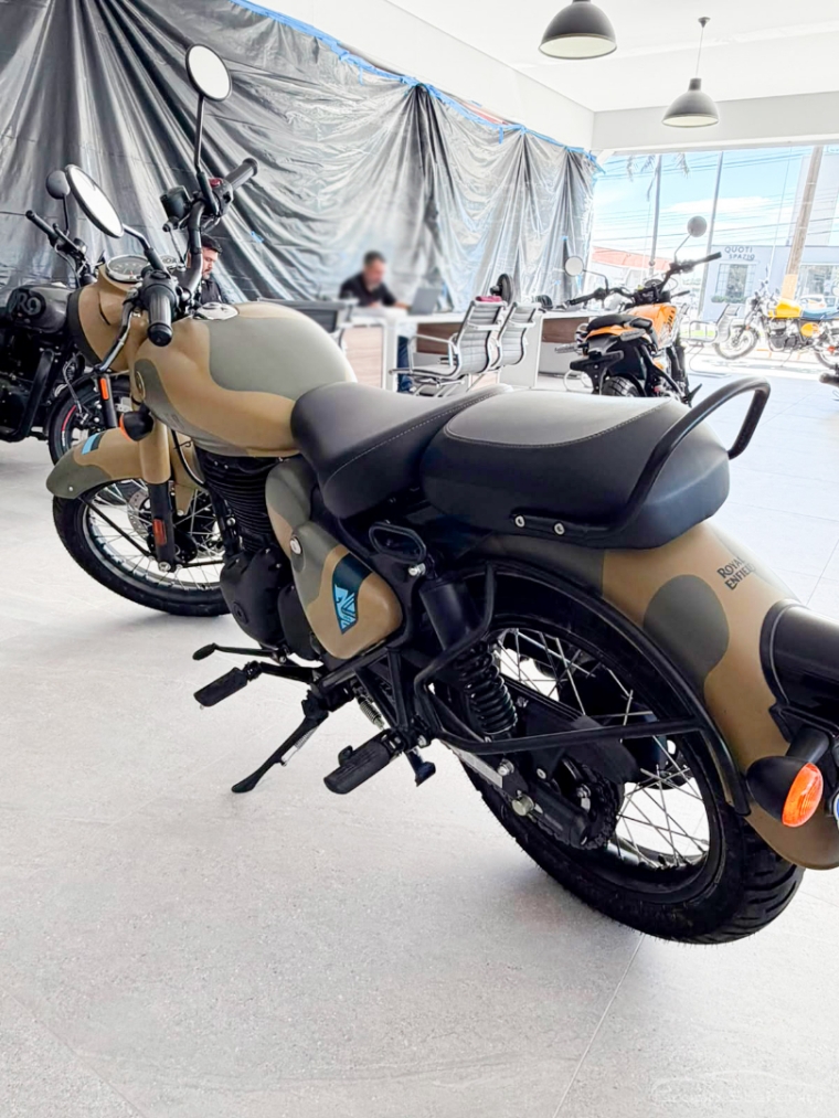 royal enfield classic 350 signals commando sand gasolina manual 20264