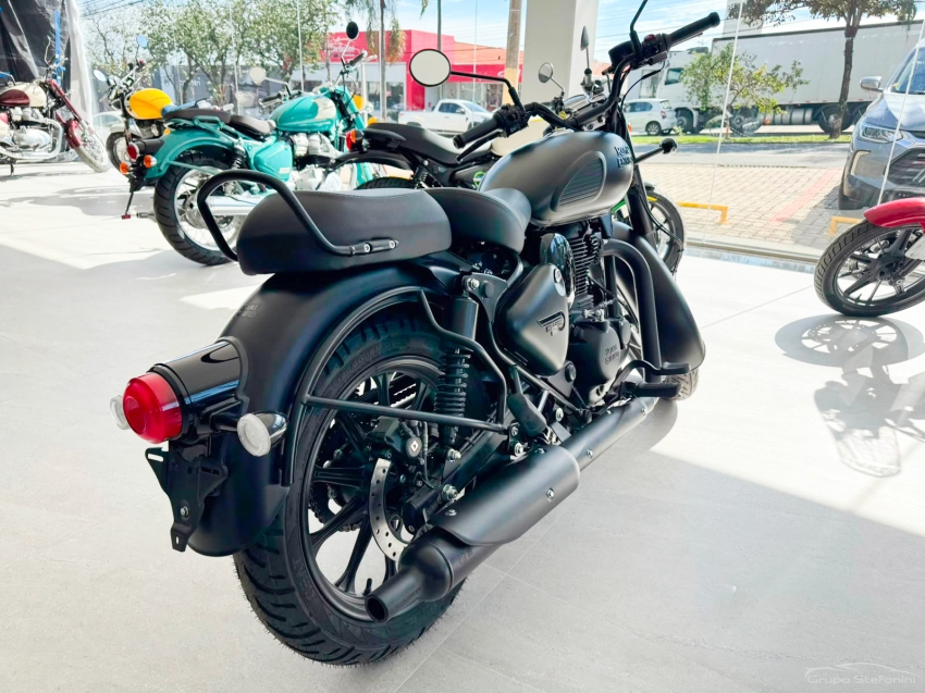 royal enfield classic 350 dark stealth black gasolina manual 20263