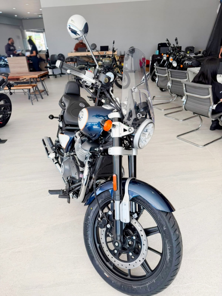 royal enfield super meteor 650 celestial gasolina manual 2026
