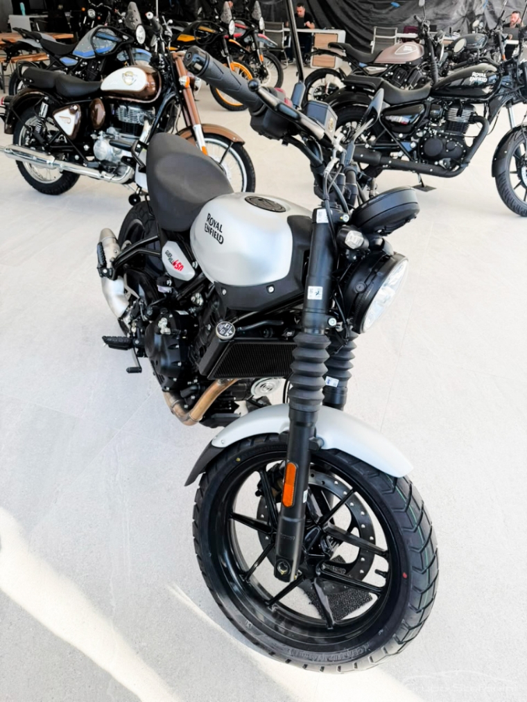 royal enfield guerrilla 450 mid gasolina manual 20260