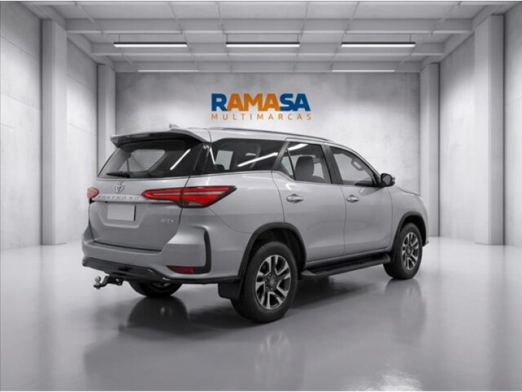 sw4 2.8 tdi srx platinum 7l 4x4 (aut) diesel 4p automatico 20243