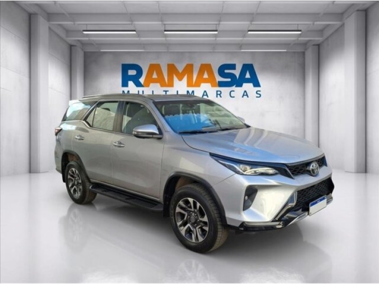 sw4 2.8 tdi srx platinum 7l 4x4 (aut) diesel 4p automatico 20241
