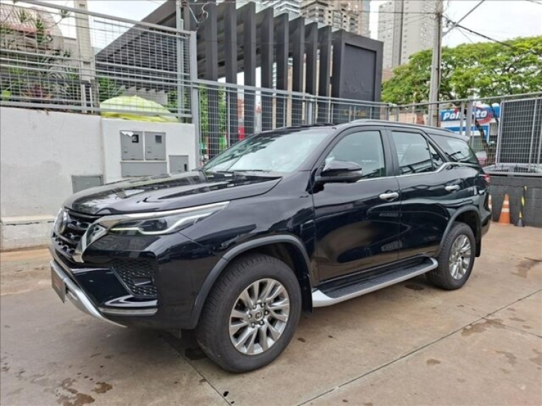 sw4 2.8 tdi gr-s 7l 4wd diesel 4p automatico 20240