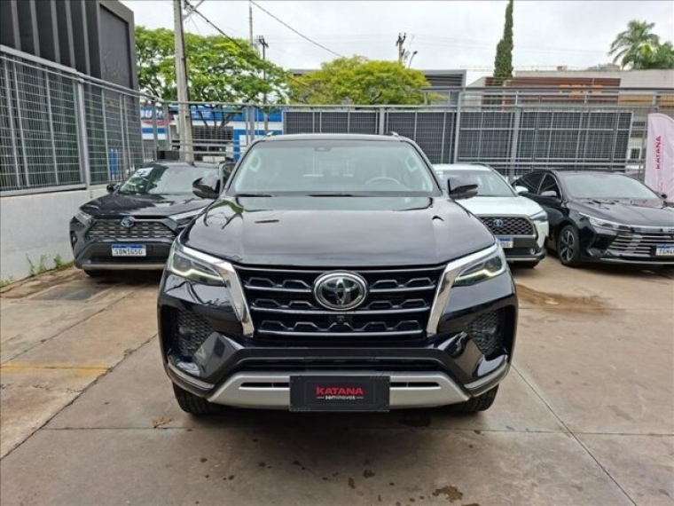 sw4 2.8 tdi gr-s 7l 4wd diesel 4p automatico 20241