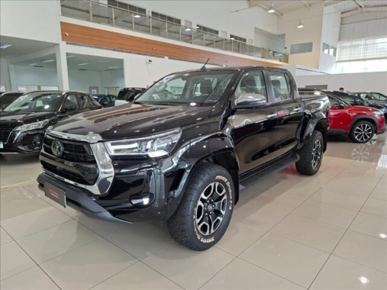 toyota hilux 2.8 d-4d turbo diesel cd srx plus 4x4 automatico 4p 2024