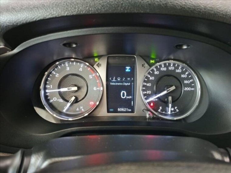 toyota hilux 2.8 d-4d turbo diesel cd srx plus 4x4 automatico 4p 20249