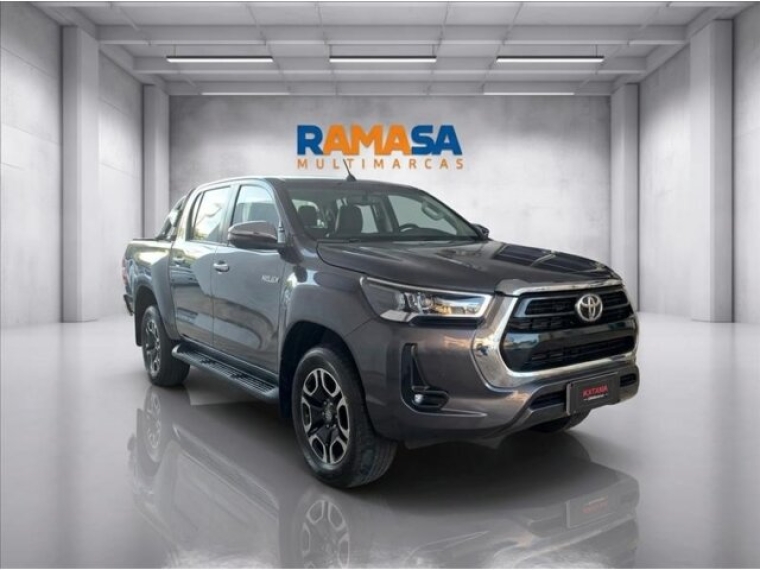 toyota hilux 2.8 d-4d turbo diesel cd srv 4x4 automatico 4p 20251