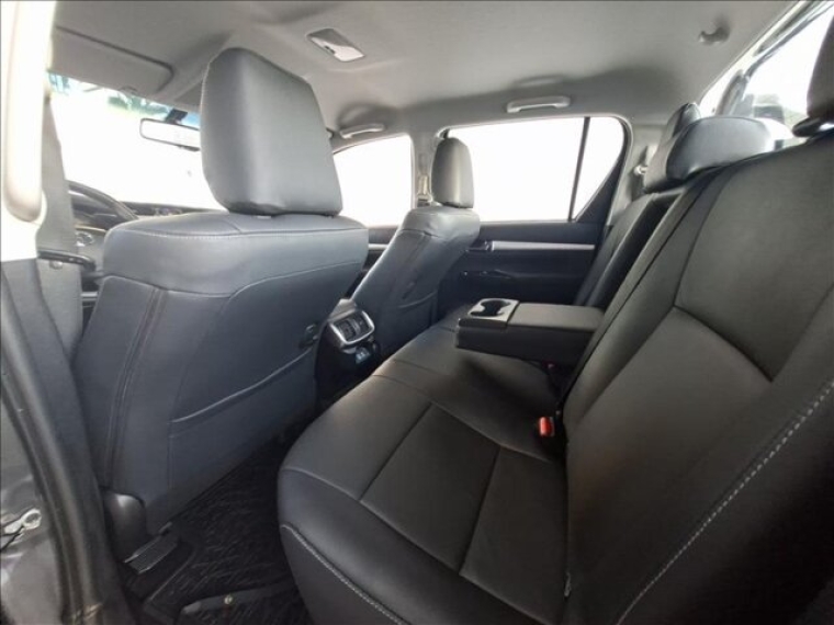 toyota hilux 2.8 d-4d turbo diesel cd srv 4x4 automatico 4p 20259
