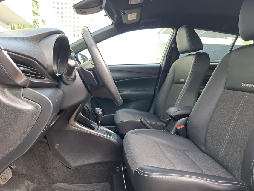 toyota yaris 1.5 16v flex sedan xs multidrive 5p automatico 20246