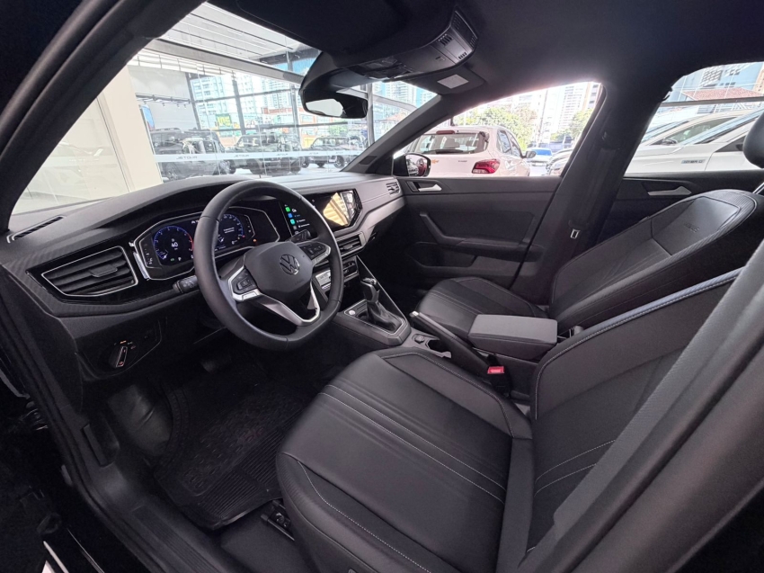 volkswagen nivus 1.0 200 tsi total flex highline automatico 5p 202612