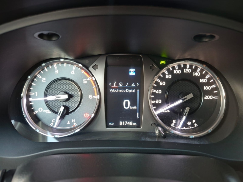 toyota hilux 2.8 d-4d turbo diesel cd srv 4x4 automatico 4p 202211