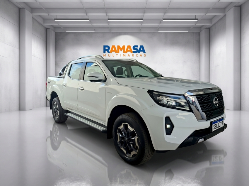 nissan frontier 2.3 16v turbo diesel platinum cd 4x4 automatico 4p 20242
