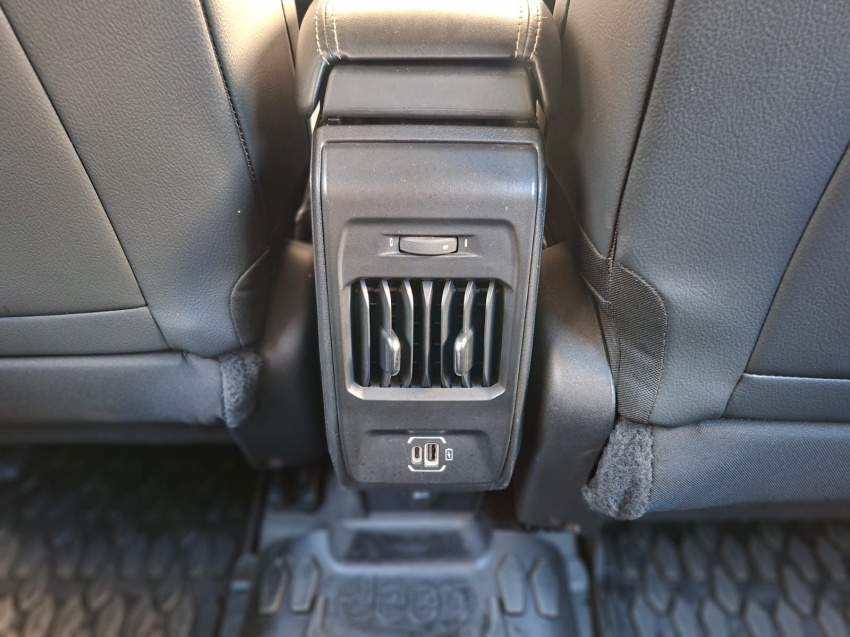 jeep compass 1.3 t270 turbo flex longitude at6 5p automatico 202316