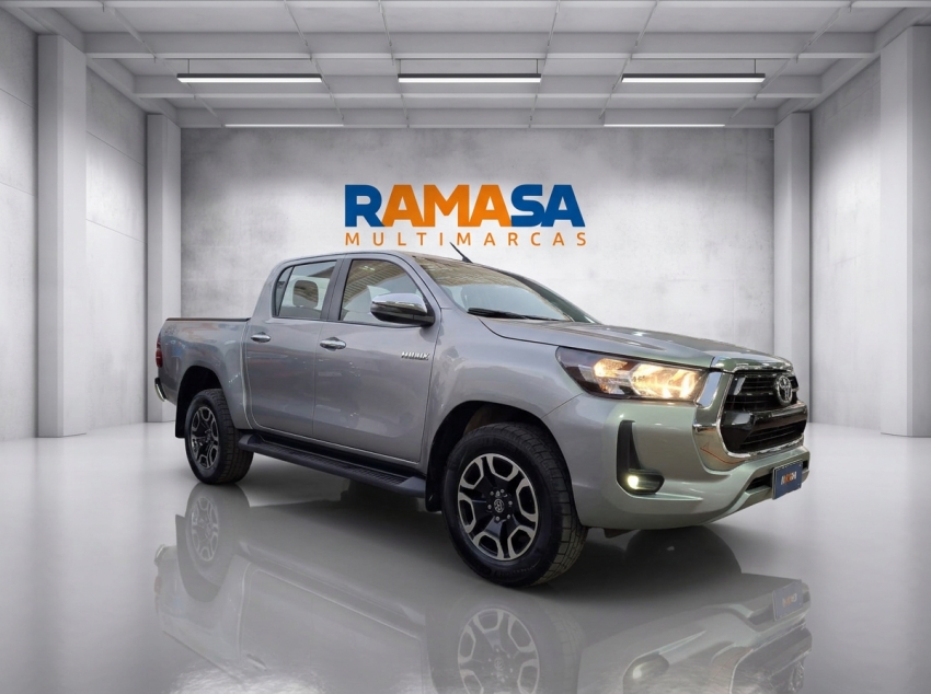 toyota hilux 2.8 d-4d turbo diesel cd srv 4x4 automatico 4p 20241