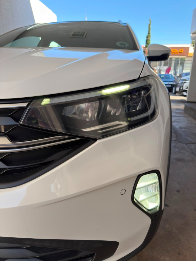 volkswagen nivus 1.0 200 tsi total flex highline automatico 5p 20215
