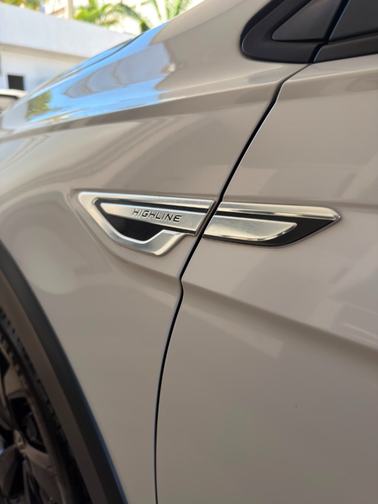 volkswagen nivus 1.0 200 tsi total flex highline automatico 5p 20216