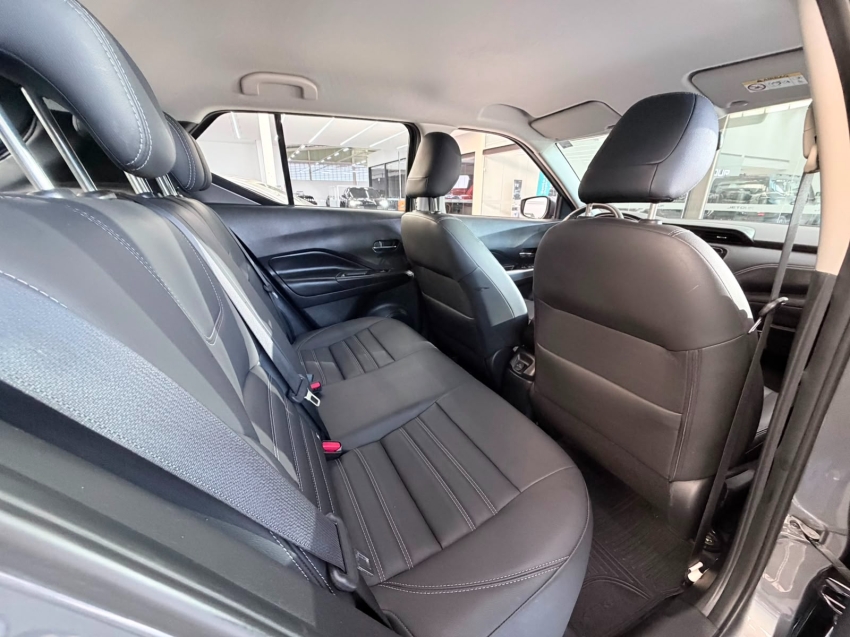 nissan kicks 1.6 16v flexstart exclusive xtronic flex 5p automatico 202211