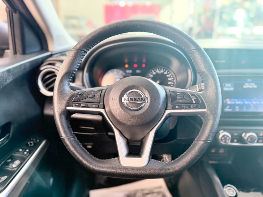 nissan kicks 1.6 16v flexstart exclusive xtronic flex 5p automatico 202216