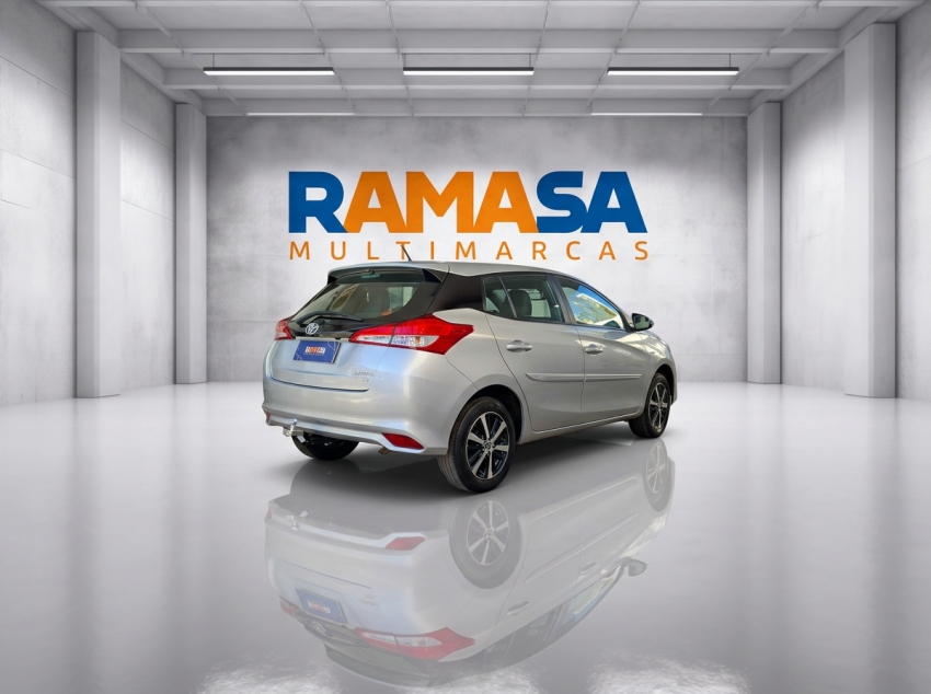 toyota yaris 1.5 16v flex xs connect multidrive 5p automatico 20222