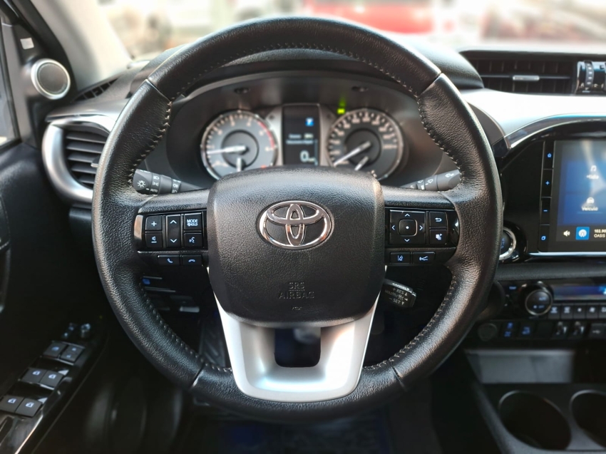 toyota hilux 2.8 d-4d turbo diesel cd srx 4x4 automatico 4p 202513