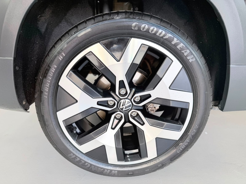 volkswagen taos 1.4 250 tsi total flex highline automatico 5p 202314