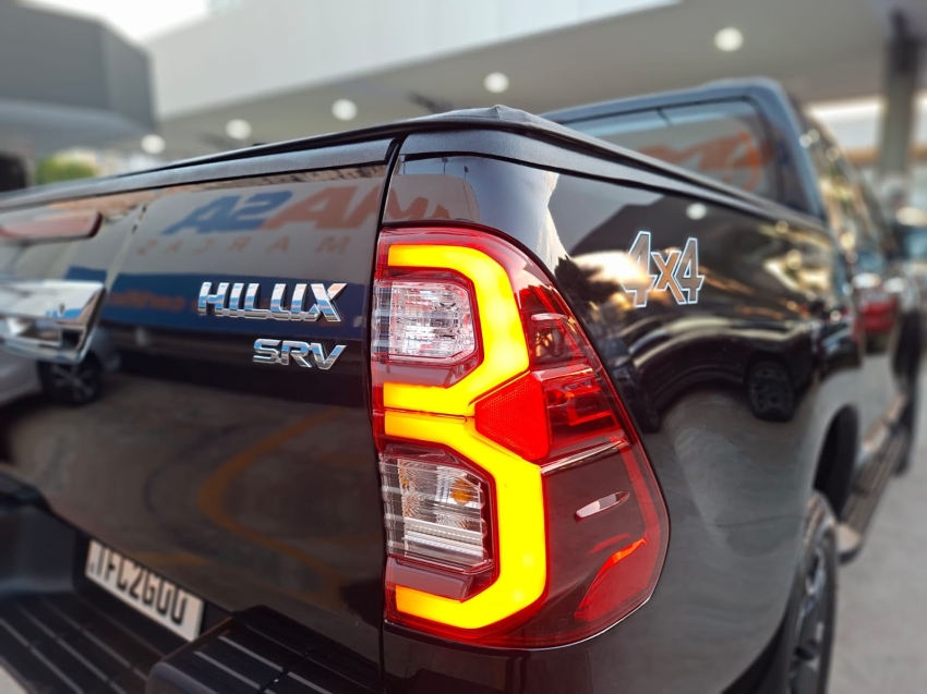 toyota hilux 2.8 d-4d turbo diesel cd srv 4x4 automatico 4p 20254