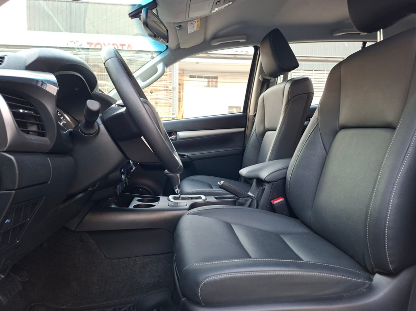 toyota hilux 2.8 d-4d turbo diesel cd srv 4x4 automatico 4p 20256