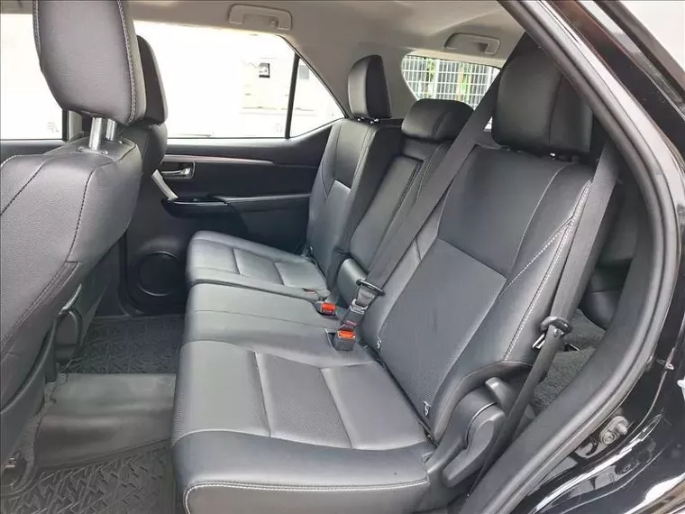 toyota hilux sw4 2.8 d-4d turbo diesel srx 4x4 automatico 5p 20248