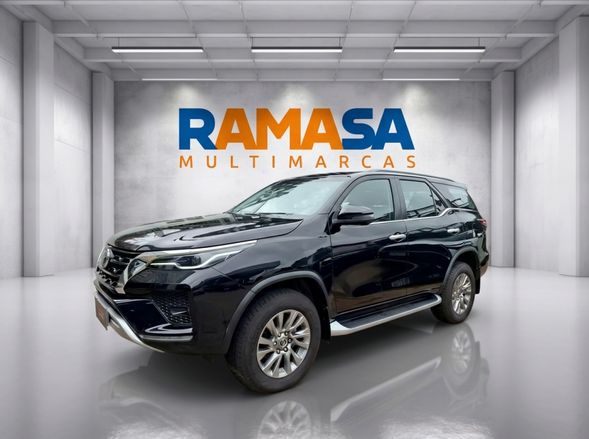 toyota hilux sw4 2.8 d-4d turbo diesel srx 4x4 automatico 5p 20240
