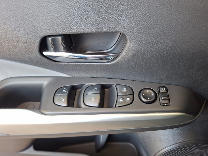 nissan kicks 1.6 16v flexstart exclusive xtronic flex 5p automatico 202413