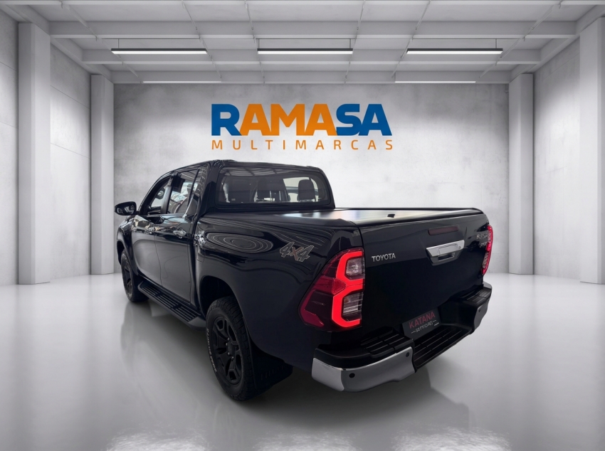 toyota hilux 2.8 d-4d turbo diesel cd srx limited 4x4 automatico 4p 20234