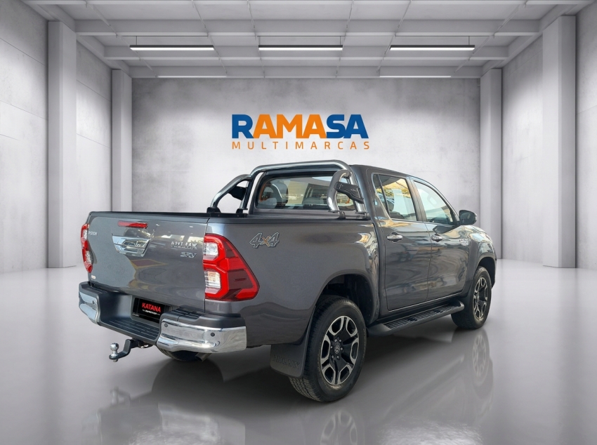 toyota hilux 2.8 d-4d turbo diesel cd srv 4x4 automatico 5p 20253