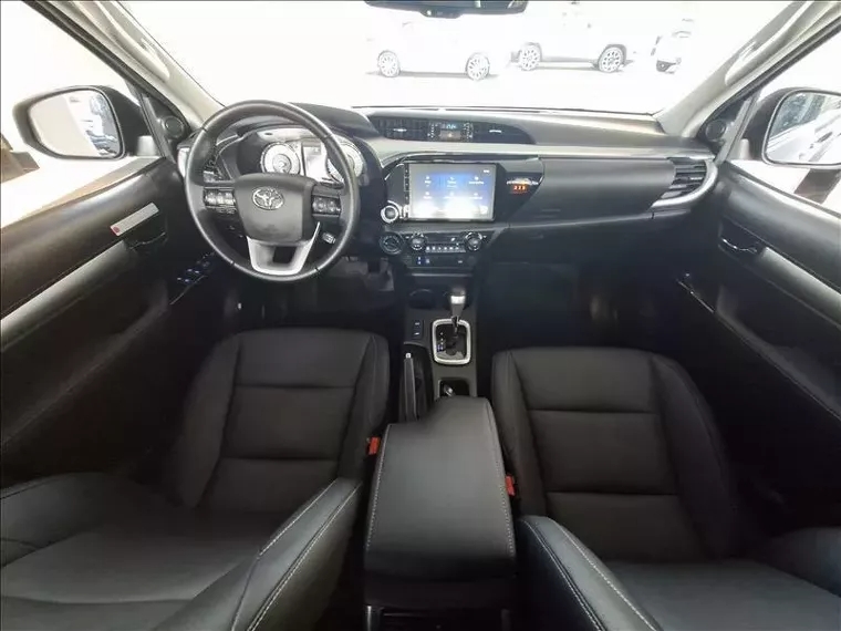 toyota hilux 2.8 d-4d turbo diesel cd srv 4x4 automatico 5p 202512