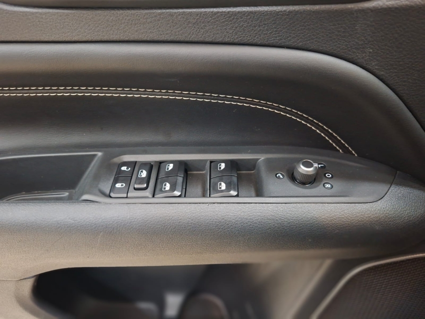 jeep compass 1.3 t270 turbo flex longitude at6 5p automatico 20237