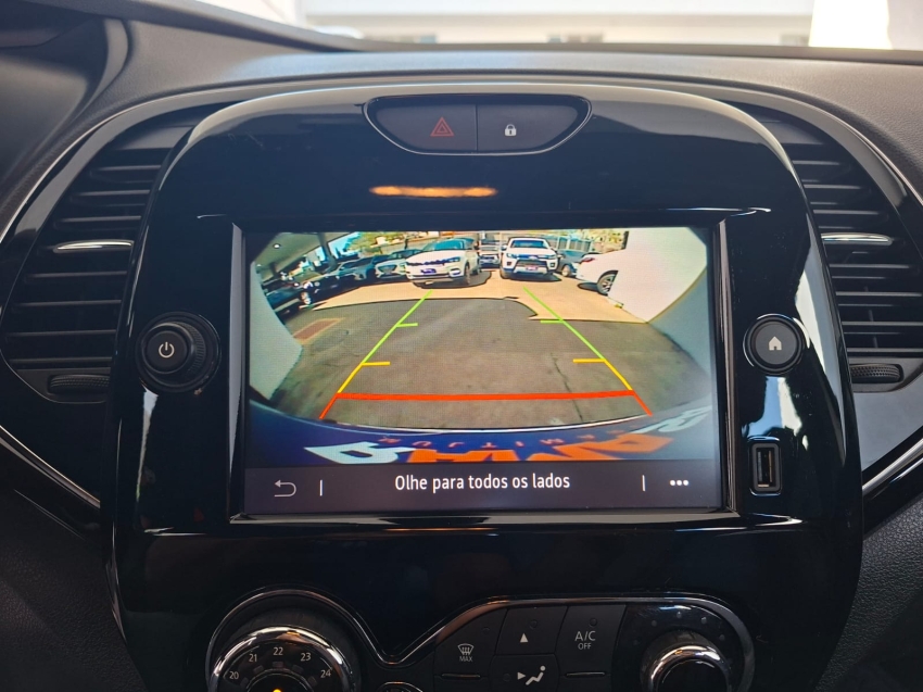 renault captur 1.3 tce flex intense x-tronic 5p automatico 20226