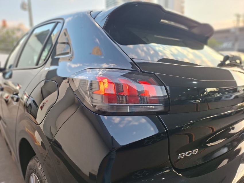 peugeot 208 1.6 16v flex griffe at6 5p automatico 20234
