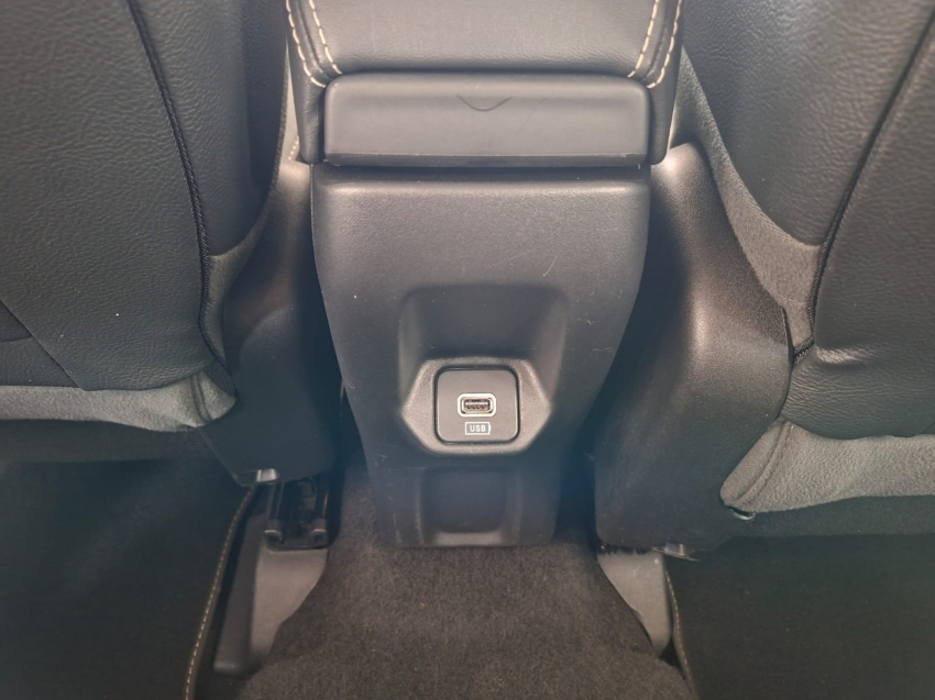 jeep renegade 1.3 t270 turbo flex longitude at6 5p automatico 202313