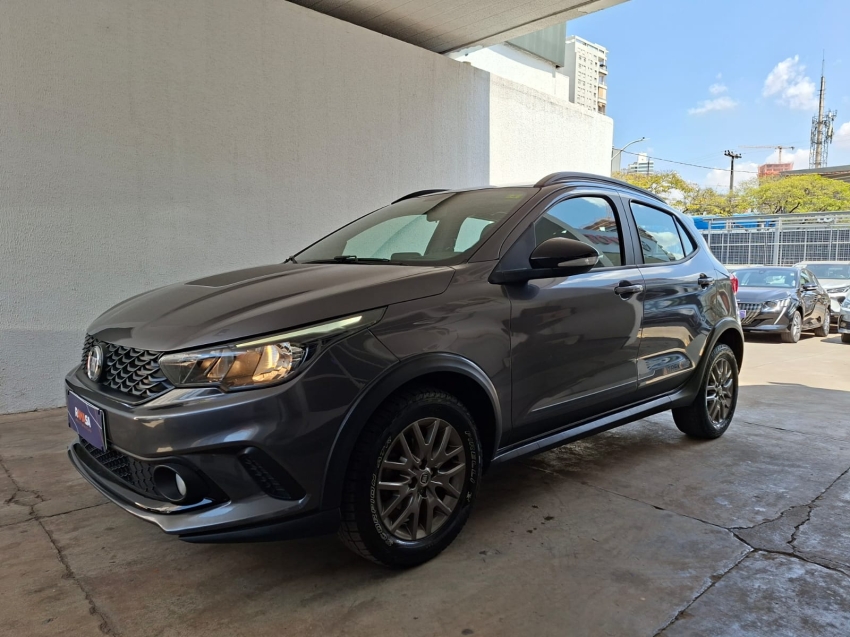 fiat argo 1.3 firefly flex trekking manual 5p automatico 202016